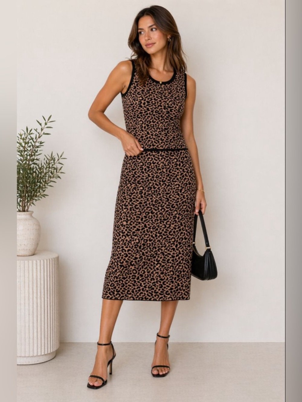 Set Marled Sleeveless Leopard-Print.. Size Medium